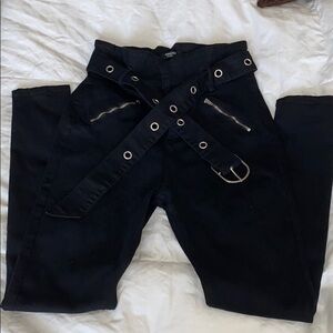 NWOT Forever 21 Highwaist belted skinny jeans
